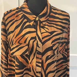 Chico’s Dark Animal Print Blouse Size 20